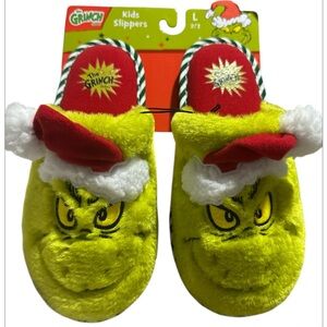 The Grinch Kids Christmas Slippers NWT